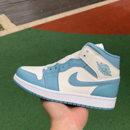 Air Jordan 1 Mid UNC White Blue Sneakers BQ6472-141