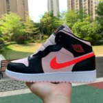 Air Jordan 1 Mid Black Pink Sneakers 554725-604