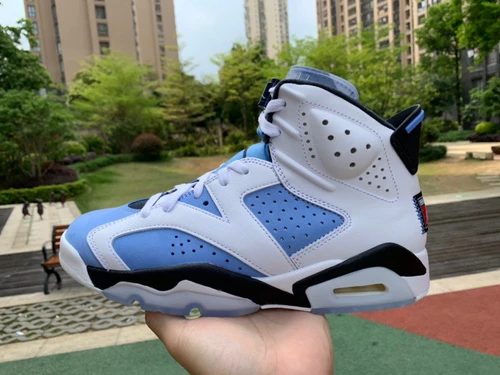 Air Jordan 6 "UNC" University Blue CT8529-410