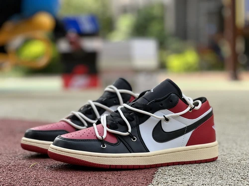 Air Jordan 1 Low "Chicago" White Red Sneakers 553558-612