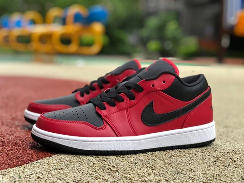 Air Jordan 1 Low "Gym Red" Low-Top Basketball Sneaker 553558-605