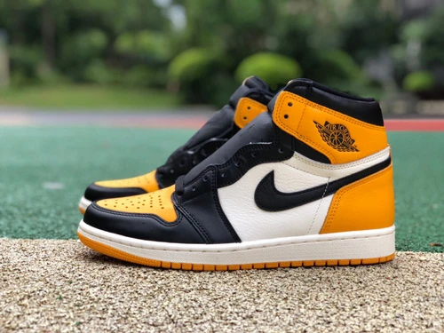 Air Jordan 1 High OG Yellow Toe 555088-711