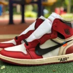 Air Jordan 1 x OFF-WHITE Chicago Sneakers AA3834-101