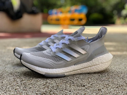 Adidas Ultraboost 21 Grey