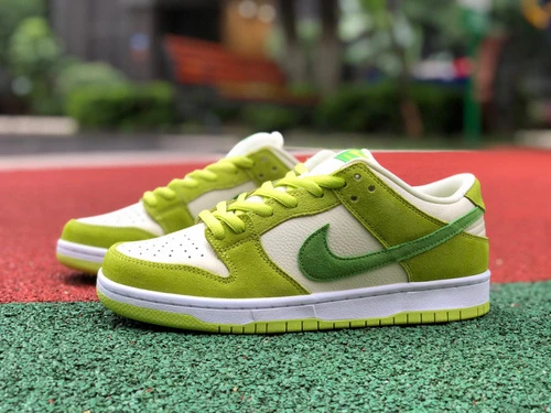 Nike SB Dunk Low "Green Apple" White Green DM0807-300