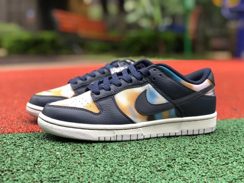 Nike SB Dunk Low Graffiti Navy DM0108-400