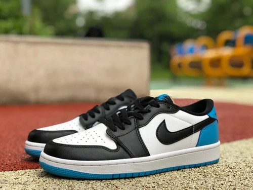 Air Jordan 1 Low UNC Black White Blue CZ0790-104