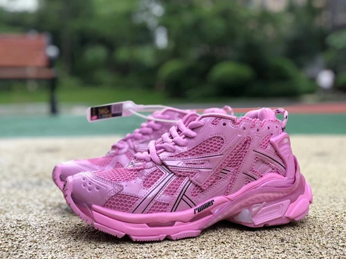 Balenciaga Runner Pink