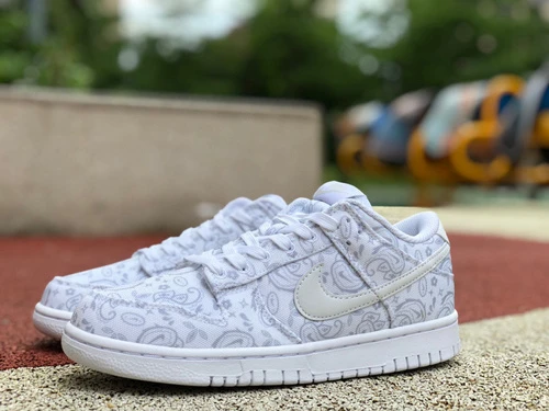 Nike Dunk Low ESS White Paisley DJ9955-100