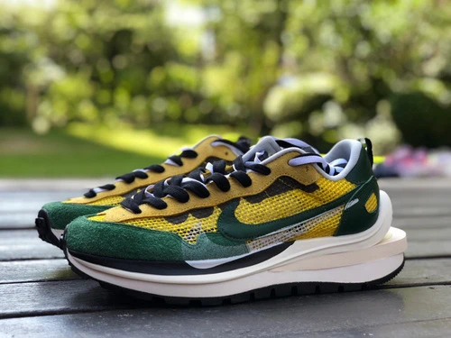 Nike x Sacai Vaporwaffle Green Yellow CV1363-700