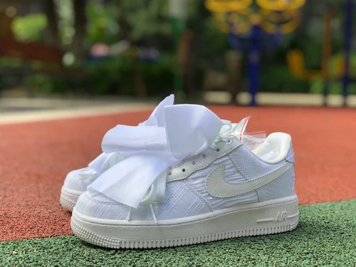 Nike Air Force 1 '07 LX White/Bow DV4244-111