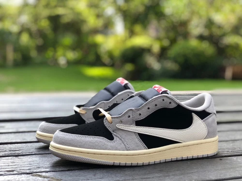 Travis Scott x Air Jordan 1 Low Gray Black DM7866-010