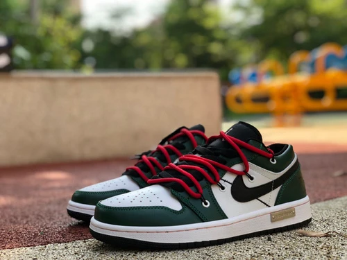 Air Jordan 1 Low "Chicago" White Green Sneakers 553560-062