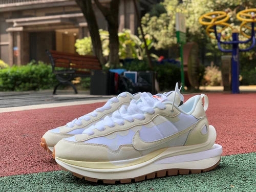 Nike x Sacai Vaporwaffle Beige White DD1875-100