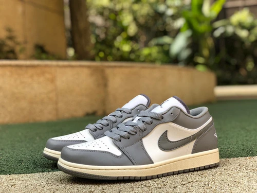 Air Jordan 1 Low "Vintage Grey" Retro Low-Top Basketball Sneaker 553558-053