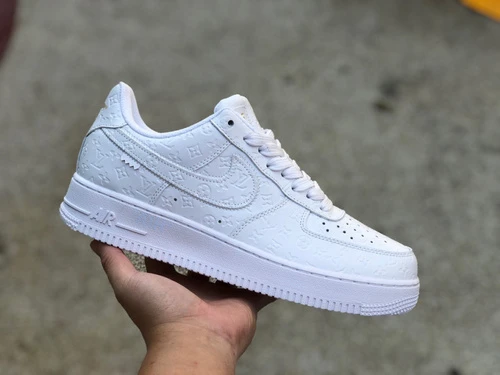 Louis Vuitton x Nike Air Force 1 x Off-White 1A9V