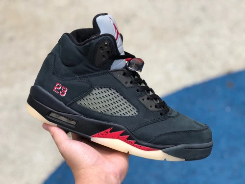 Air Jordan 5 Gore-Tex "Small Supreme" Black Red DR0092-001