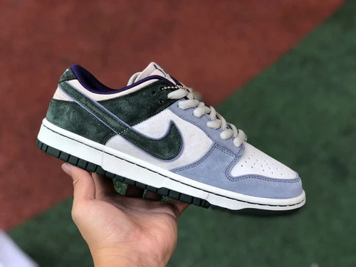 Katsuhiro Otomo x Nike Dunk Low Blue Green Purple LF0039-021