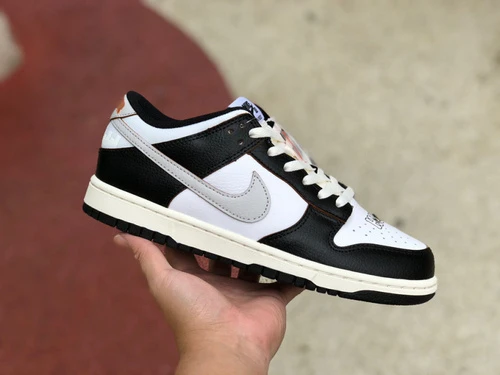 HUF x Nike SB Dunk Low "NYC" Black White FD8775-001