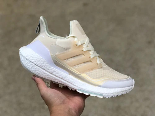 Adidas UltraBoost 21 COLD.RDY Beige