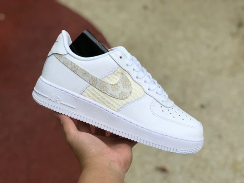 Nike Air Force 1 '07 SE White/Gold Woven DO9458-100