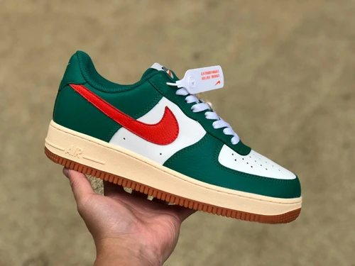 Nike Air Force 1 '07 White/Green/Red CJ9179-201