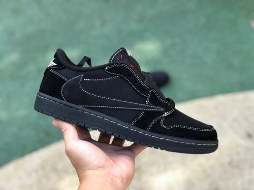 Travis Scott x Air Jordan 1 Low Black Phantom DM7