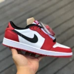 Air Jordan 1 Chicago Low Low-Top Sneaker 705329-600