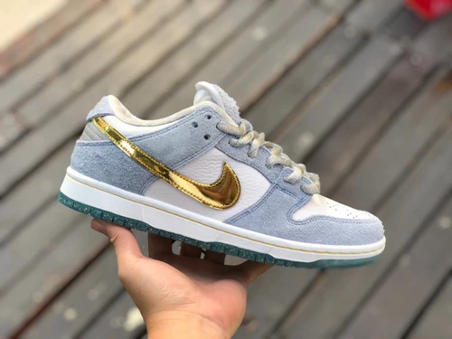 Nike SB Dunk "Frozen" White Blue Gold DC9936-100