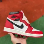 Air Jordan 1 Chicago Retro OG High-Top Sneaker DZ5485-612