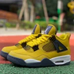 Air Jordan 4 Retro "Thunder" Black Yellow CT8527-700