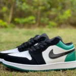 Air Jordan 1 Low "Black Green Toe" Low-Top Basketball Sneaker 553558-113