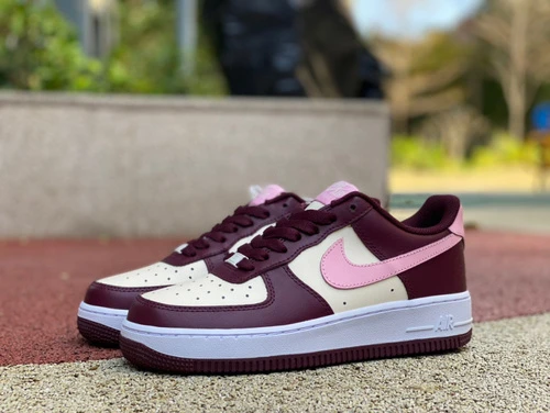 Nike Air Force 1 Valentine's Day White/Pink/Burgundy FD9925-161