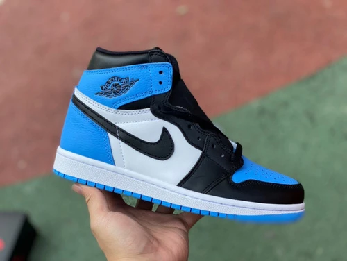 Air Jordan 1 High OG "UNC Toe" Blue Black Sneakers DZ5485-400