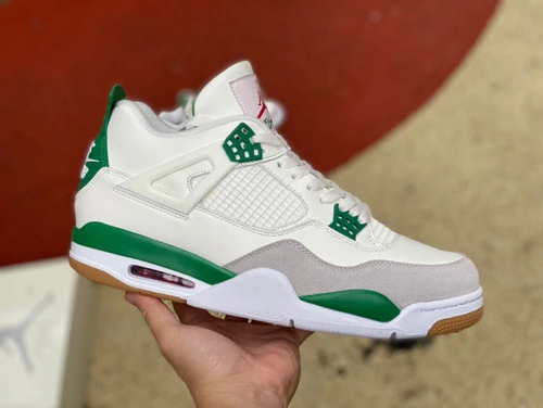 Nike SB x Air Jordan 4 "Pine Green" AJ4 DR5415-103