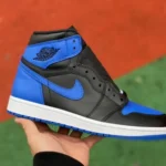 Air Jordan 1 OG "Royal Blue" High-Top Retro Sneaker 555088-007