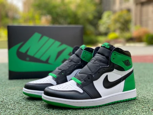 Air Jordan 1 Lucky Green Black White DZ5485-031