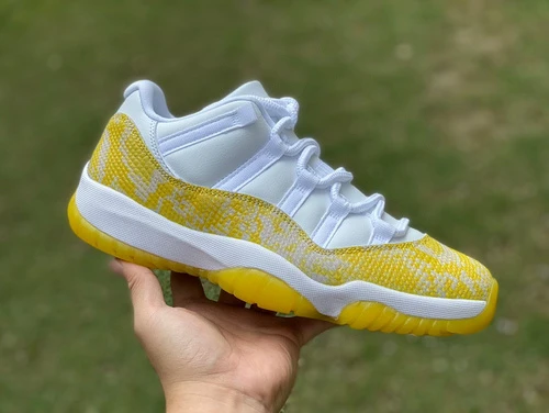 Air Jordan 11 Low WMNS "Yellow Snakeskin" White Yellow Basketball Shoes AH7860-107