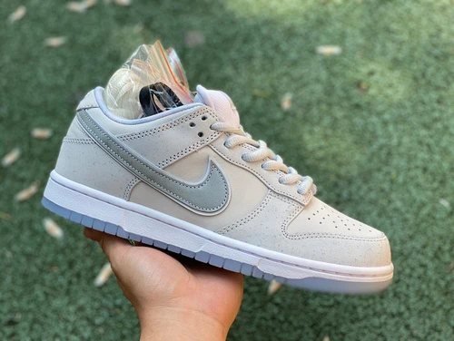 Concepts x Nike Dunk SB Low "White Lobster" White Grey