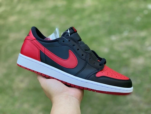 Air Jordan 1 Retro Low Bred 2015 Black Red 705329-001