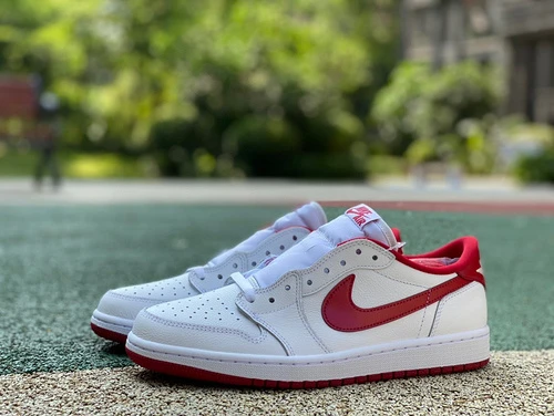 Air Jordan 1 Retro Low OG White Red Sneakers 705329-101