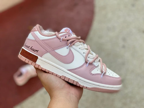 Nike Dunk Low "Sweetheart" Pink DD1503-118