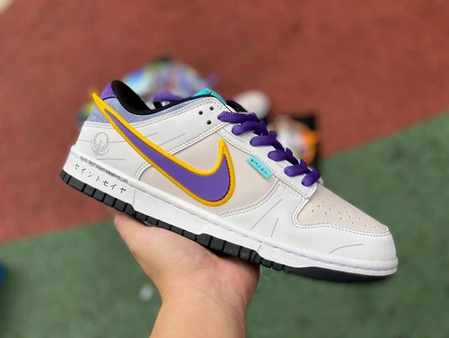 Nike Dunk SB Low "Athena" ZD2356-155