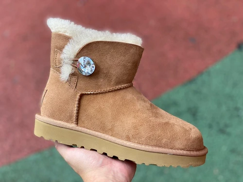 UGG Bailey Mini Brown Diamond Short Boots