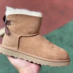 UGG Bailey Brown Bow Short Boots