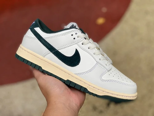 Nike Dunk Low Distressed White Green FQ8080-133