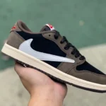 Travis Scott x Air Jordan 1 Low Brown Kids CQ4277-001