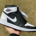 Air Jordan 1 High Reverse Panda DZ5485-010