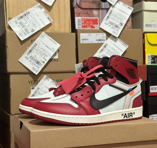 Air Jordan 1 x OFF-WHITE Chicago Sneakers AA3834-101