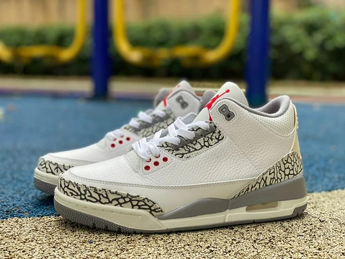 Air Jordan 3 Cement Grey Sneaker CT8532-106